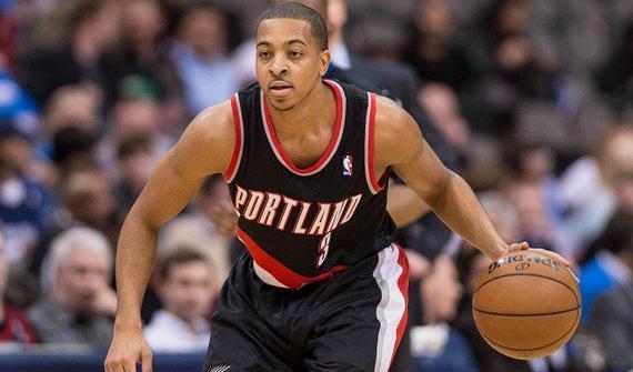 组委会在细 组委会在细